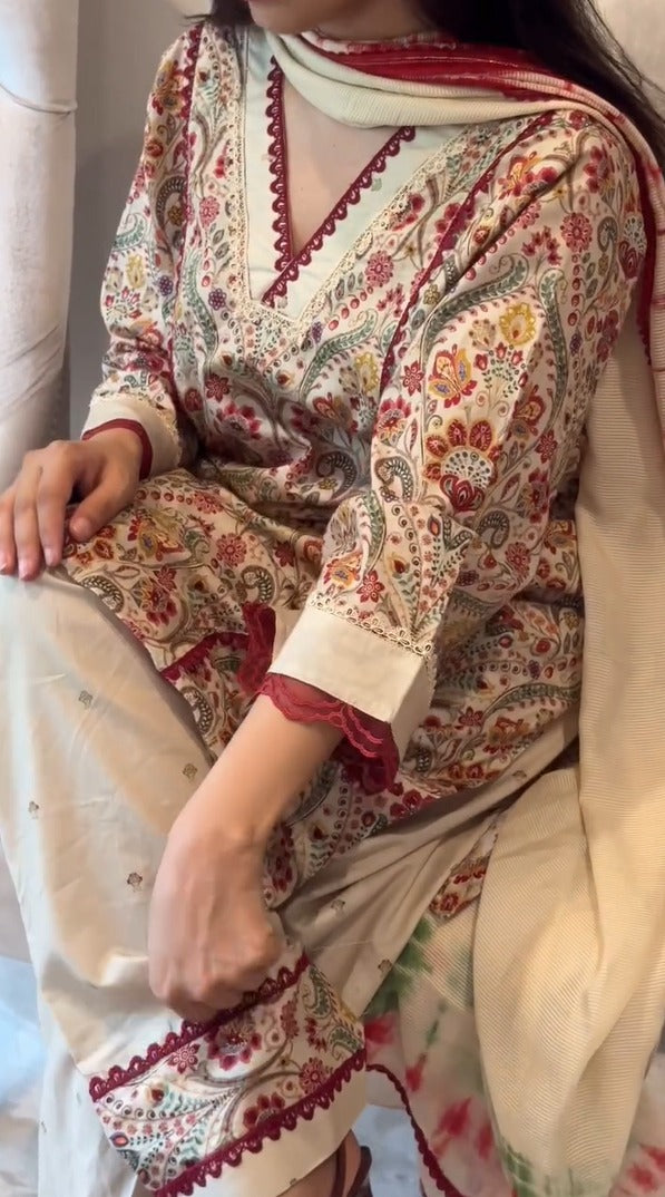 Niya Digital Paisley & Floral Print Cotton Kurta Set